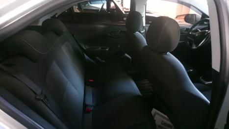 CHEVROLET Onix Hatch 1.0 4P FLEX LT, Foto 5