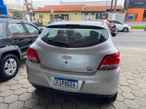 CHEVROLET Onix Hatch 1.0 12V 4P FLEX LT, Foto 2