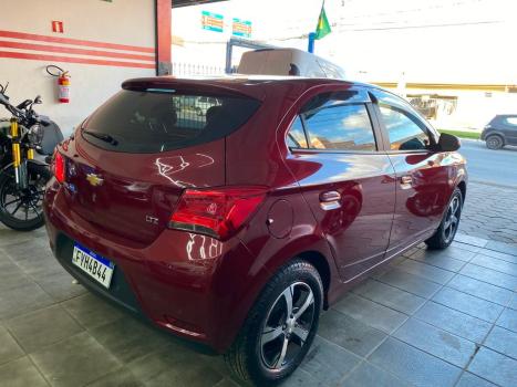CHEVROLET Onix Hatch 1.4 4P FLEX LTZ AUTOM�TICO, Foto 3
