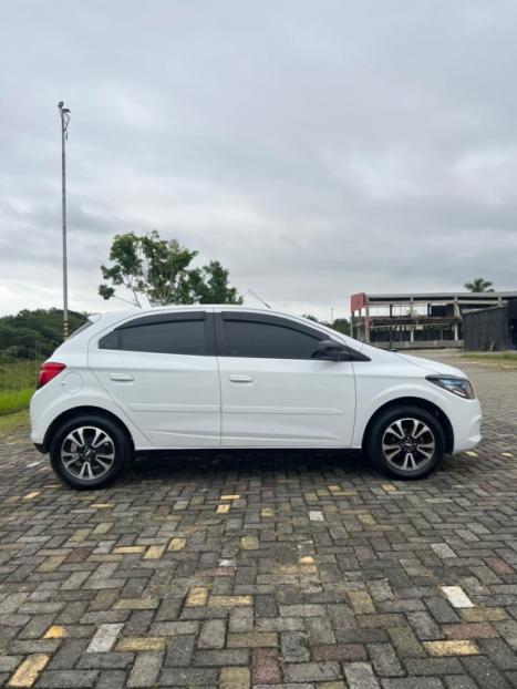 CHEVROLET Onix Hatch 1.4 4P FLEX LTZ, Foto 4