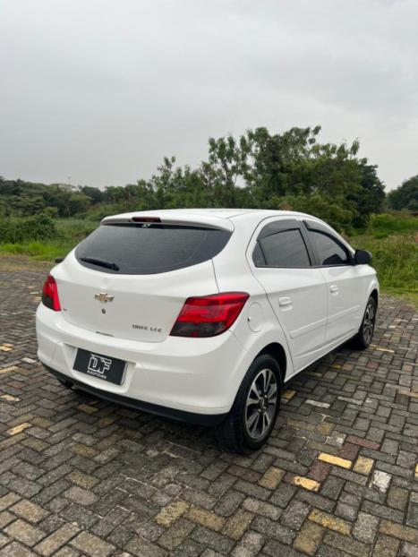CHEVROLET Onix Hatch 1.4 4P FLEX LTZ, Foto 6