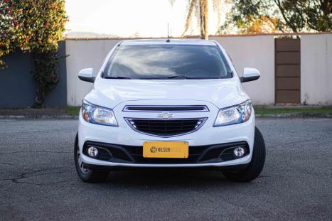 CHEVROLET Onix Hatch 1.4 4P FLEX LTZ, Foto 2