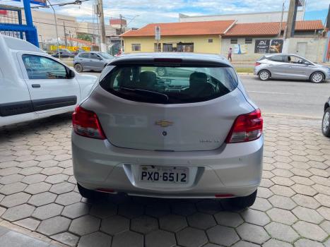 CHEVROLET Onix Hatch 1.0 12V 4P FLEX LT, Foto 4
