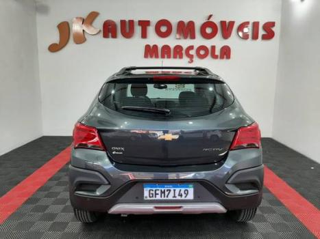CHEVROLET Onix Hatch 1.4 4P FLEX LTZ AUTOM�TICO, Foto 4