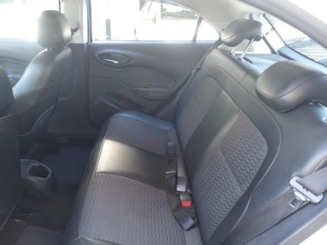 CHEVROLET Onix Hatch 1.4 4P FLEX LT AUTOM�TICO, Foto 3