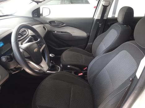 CHEVROLET Onix Hatch 1.4 4P FLEX LT, Foto 4