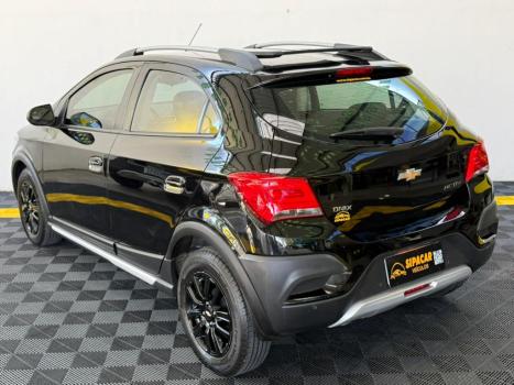 CHEVROLET Onix Hatch 1.4 4P FLEX ACTIV AUTOM�TICO, Foto 11