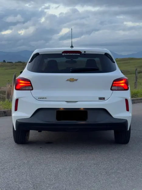CHEVROLET Onix Hatch 1.0 12V 4P ETANOL ECO TURBO AUTOM�TICO, Foto 2