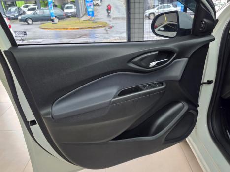 CHEVROLET Onix Hatch 1.4 4P FLEX LTZ AUTOM�TICO, Foto 8