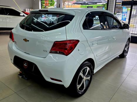 CHEVROLET Onix Hatch 1.4 4P FLEX LTZ AUTOM�TICO, Foto 11