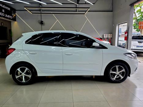 CHEVROLET Onix Hatch 1.4 4P FLEX LTZ AUTOM�TICO, Foto 17