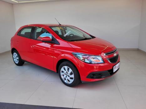 CHEVROLET Onix Hatch 1.4 4P FLEX LT, Foto 3