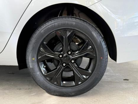 CHEVROLET Onix Sedan 1.0 12V 4P FLEX PREMIER PLUS TURBO AUTOM�TICO, Foto 5