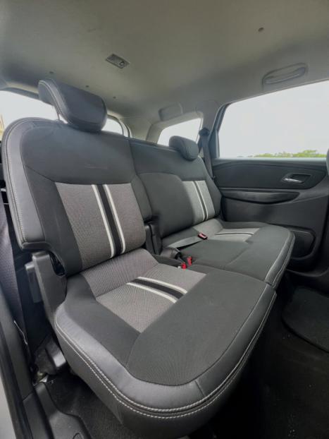 CHEVROLET Spin 1.8 4P FLEX ACTIV5 AUTOM�TICO, Foto 10