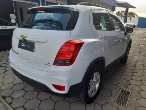 CHEVROLET Tracker 1.4 16V 4P FLEX LTZ TURBO AUTOMÁTICO, Foto 4 CHEVROLET Tracker 1.4 16V 4P FLEX LTZ TURBO AUTOMÁTICO, Foto 4