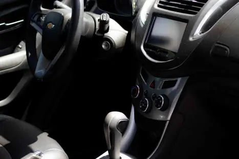 CHEVROLET Tracker 1.8 16V 4P FLEX LTZ AUTOMTICO, Foto 10