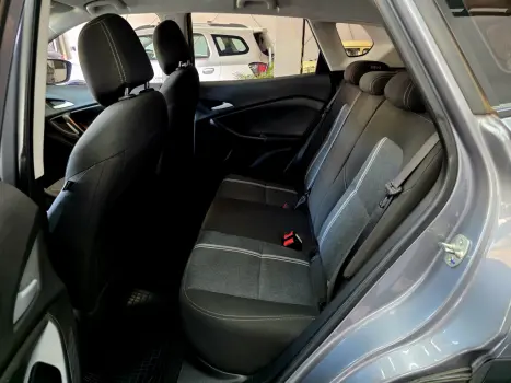 CHEVROLET Tracker 1.0 12V 4P FLEX TURBO LT AUTOM�TICO, Foto 18