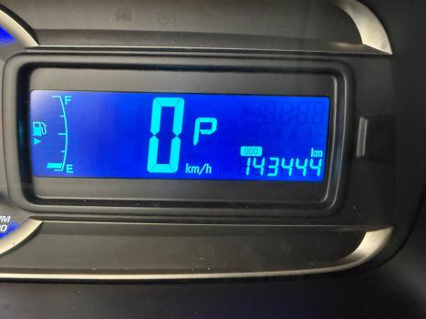 CHEVROLET Tracker 1.8 16V 4P FLEX LT AUTOM�TICO, Foto 3
