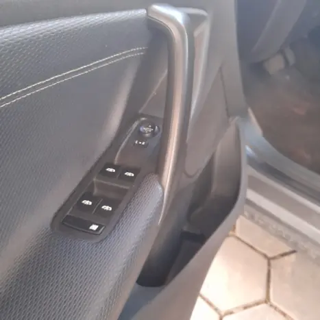 CHEVROLET Tracker 1.2 12V 4P FLEX TURBO PREMIER AUTOM�TICO, Foto 11