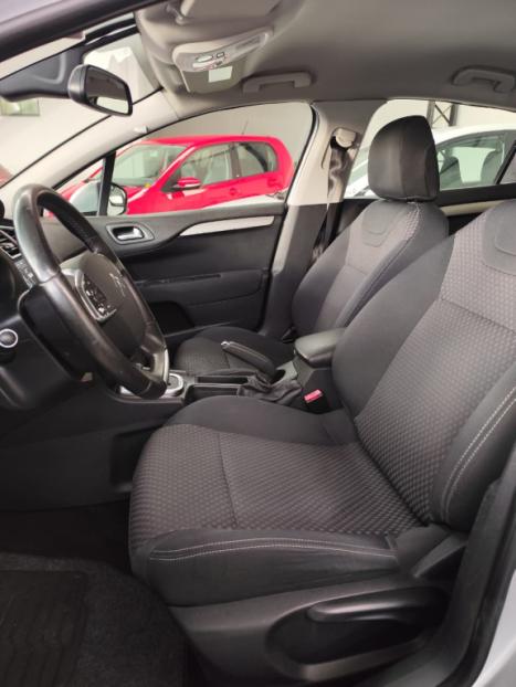 CITROEN C4 Sedan 2.0 16V 4P FLEX LOUNGE TENDANCE AUTOM�TICO, Foto 7