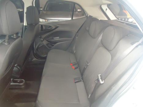 FIAT Argo 1.0 4P FLEX FIREFLY, Foto 5 FIAT Argo 1.0 4P FLEX FIREFLY, Foto 5