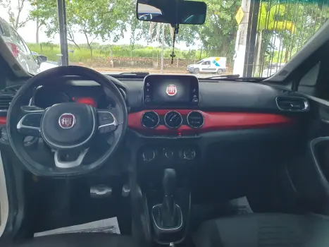 FIAT Argo 1.8 4P FLEX E.TORQ HGT AUTOM�TICO, Foto 9
