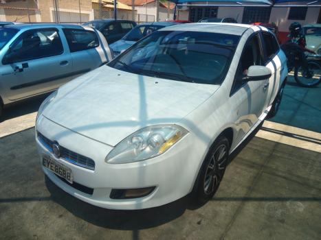 FIAT Bravo 1.8 16V 4P ESSENCE FLEX, Foto 2