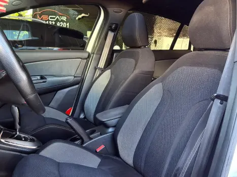 FIAT Bravo 1.8 16V 4P FLEX SPORTING DUALOGIC AUTOMATIZADO, Foto 9