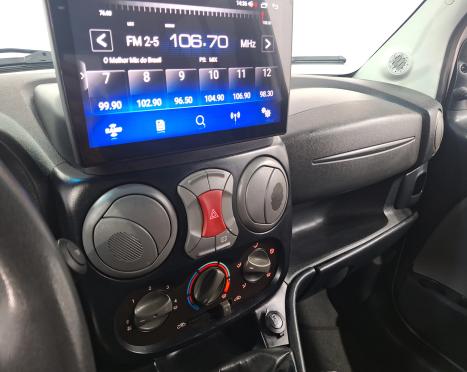 FIAT Doblo 1.8 16V 4P FLEX ESSENCE 7 LUGARES, Foto 5