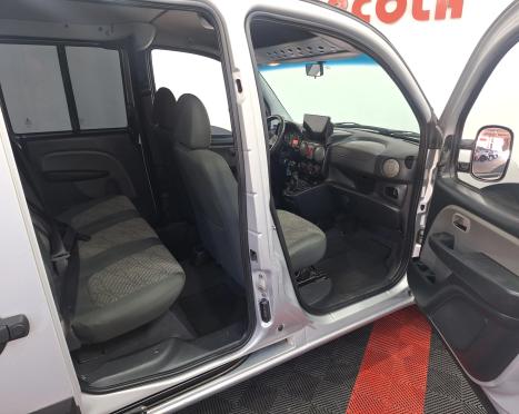 FIAT Doblo 1.8 16V 4P FLEX ESSENCE 7 LUGARES, Foto 11