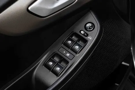 FIAT Fastback 1.0 12V 4P FLEX 200 TURBO AUTOMTICO CVT, Foto 9