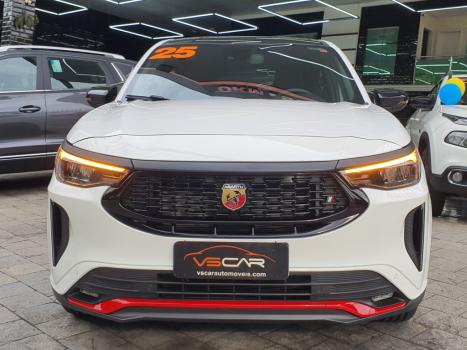FIAT Fastback 1.3 16V 4P FLEX ABARTH TURBO 270 AUTOM�TICO, Foto 2