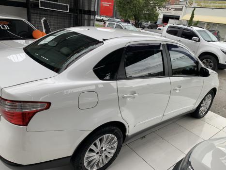 FIAT Grand Siena 1.6 16V 4P ESSENCE FLEX, Foto 6