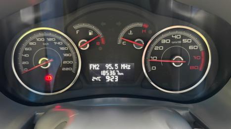FIAT Grand Siena 1.6 16V 4P ESSENCE FLEX, Foto 3
