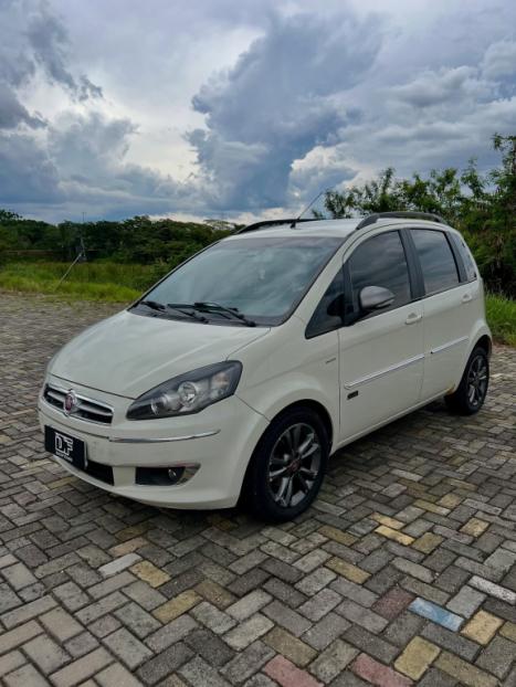 FIAT Idea 1.6 16V 4P FLEX ESSENCE DUALOGIC AUTOMATIZADO, Foto 2