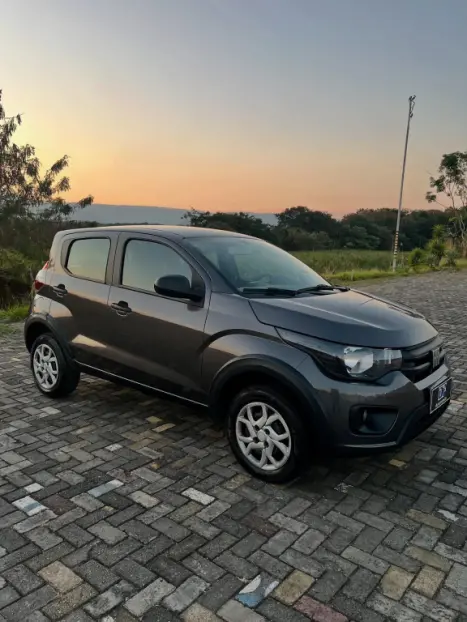 FIAT Mobi 1.0 4P FLEX EVO LIKE, Foto 1