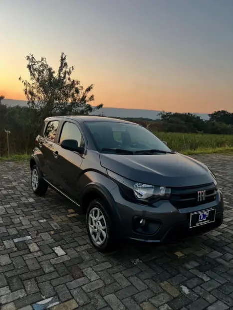 FIAT Mobi 1.0 4P FLEX EVO LIKE, Foto 2