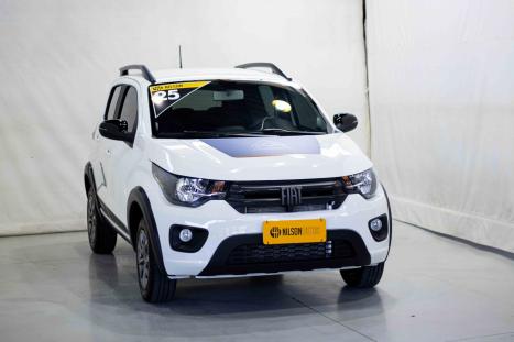 FIAT Mobi 1.0 4P FLEX EVO TREKKING, Foto 1 FIAT Mobi 1.0 4P FLEX EVO TREKKING, Foto 1