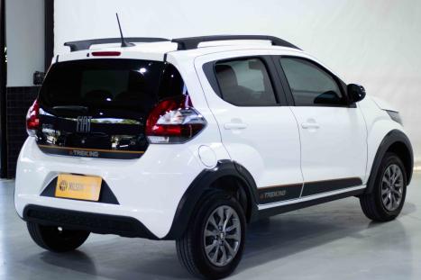 FIAT Mobi 1.0 4P FLEX EVO TREKKING, Foto 4 FIAT Mobi 1.0 4P FLEX EVO TREKKING, Foto 4