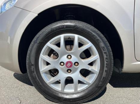 FIAT Punto 1.4 4P ELX FLEX, Foto 13