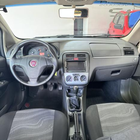 FIAT Punto 1.4 4P FLEX ATTRACTIVE ITALIA, Foto 4