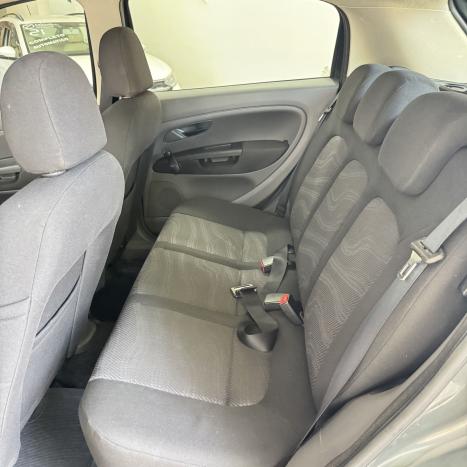 FIAT Punto 1.4 4P FLEX ATTRACTIVE ITALIA, Foto 6