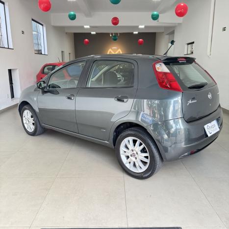 FIAT Punto 1.4 4P FLEX ATTRACTIVE ITALIA, Foto 8