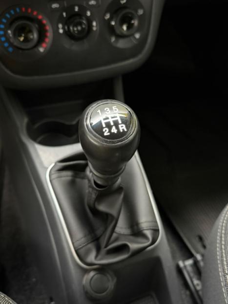 FIAT Punto 1.6 16V 4P ESSENCE FLEX, Foto 4