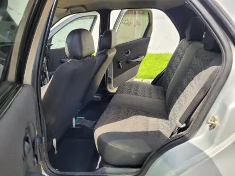 FIAT Siena 1.0 16V 4P FIRE, Foto 8