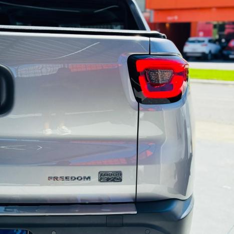 FIAT Toro 1.3 16V 4P FLEX 270 TURBO FREEDOM AUTOMTICO, Foto 3