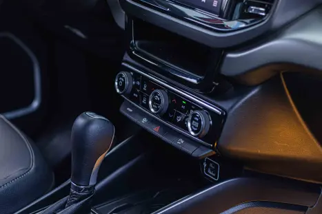 FIAT Toro 1.3 16V 4P FLEX 270 TURBO VOLCANO AUTOM�TICO, Foto 14