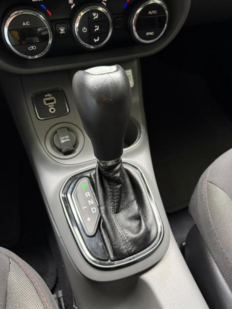 FIAT Toro 1.8 16V 4P FLEX FREEDOM AUTOMÁTICO, Foto 4