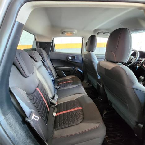 FIAT Toro 2.0 16V 4P 4WD FREEDOM TURBO DIESEL  AUTOMTICO, Foto 12