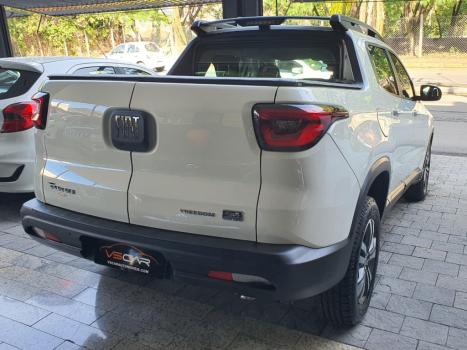 FIAT Toro 2.0 16V 4P 4WD FREEDOM TURBO DIESEL  AUTOMTICO, Foto 3